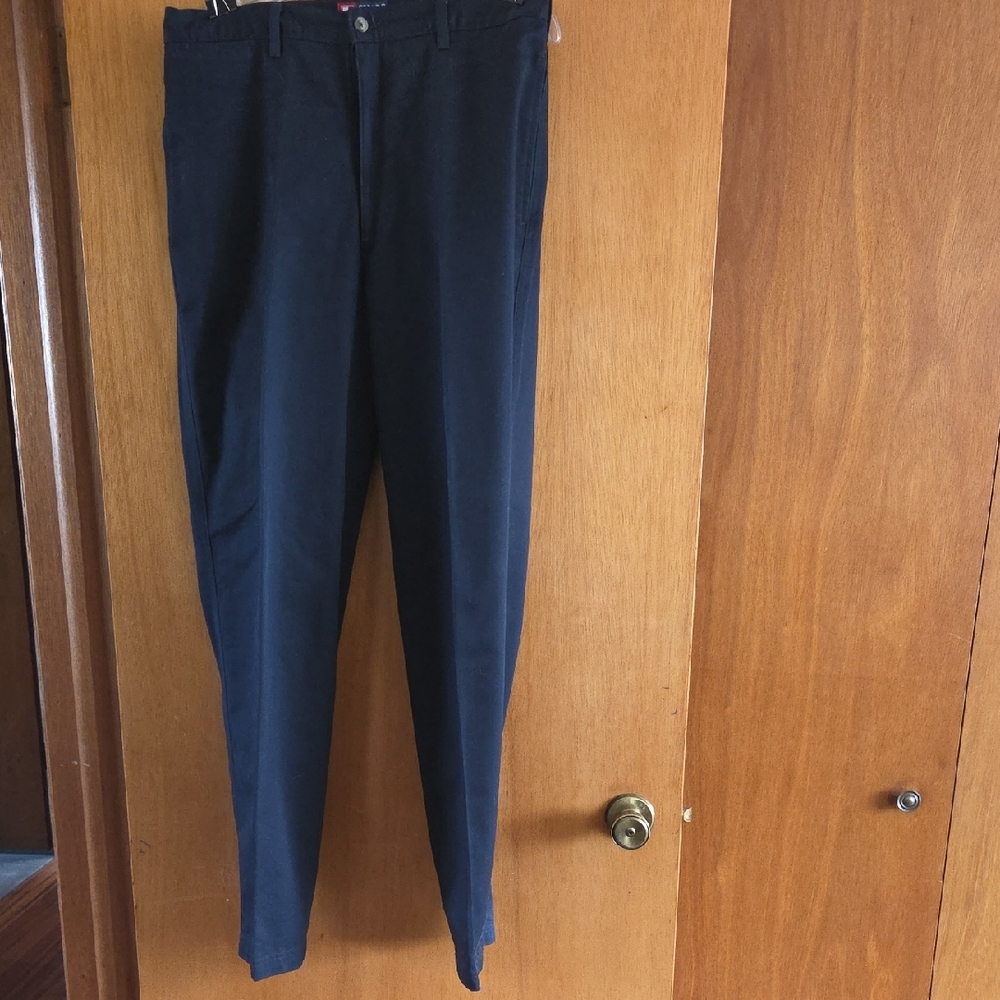 Chaps Men's Navy Dress Pants